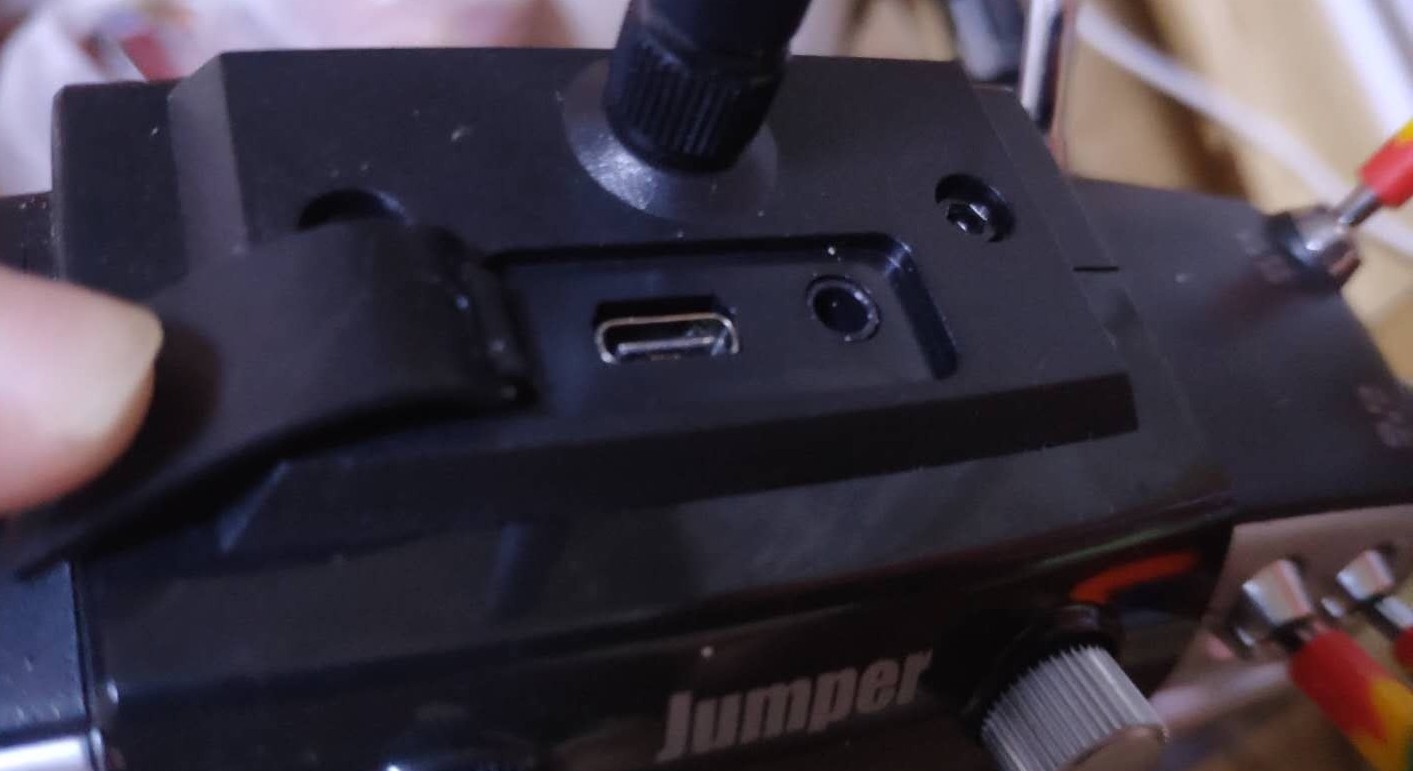 jumper t16 升级官方usb-c和内置充电模块